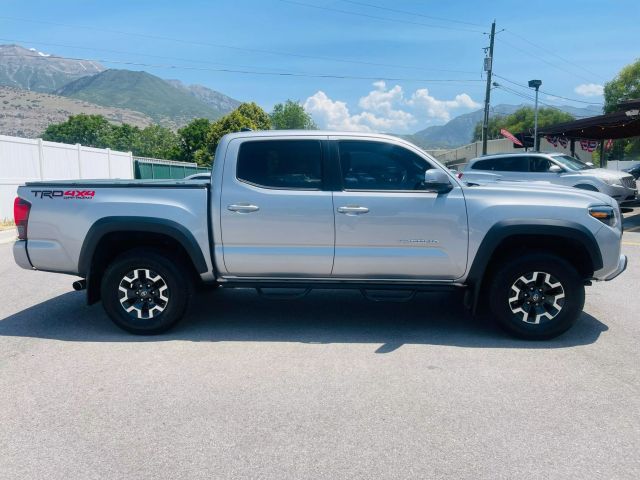 2018 Toyota Tacoma Double Cab - Image 6