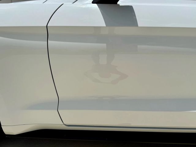 2022 Ford Mustang - Image 36