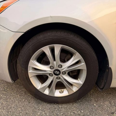 2012 Hyundai Sonata Limited Sedan 4d - Image 44