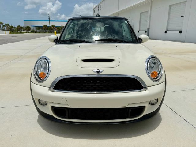 2015 Mini Convertible - Image 43