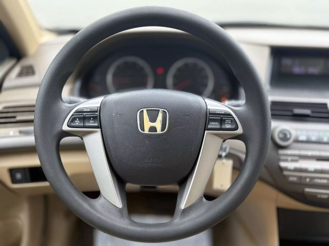2010 Honda Accord Lx Sedan 4d - Image 15