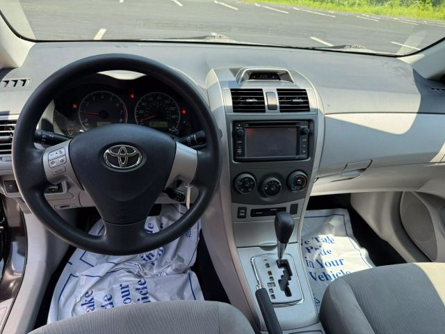 2013 Toyota Corolla L Sedan 4d - Image 17