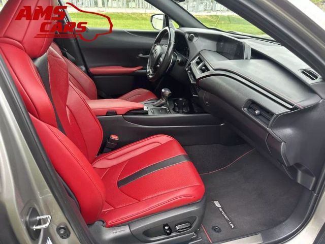 2021 Lexus Ux - Image 19