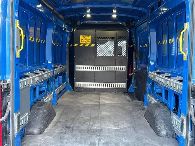 2016 Ford Transit 250 Van - Image 23