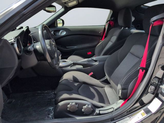 2019 Nissan 370z - Image 9