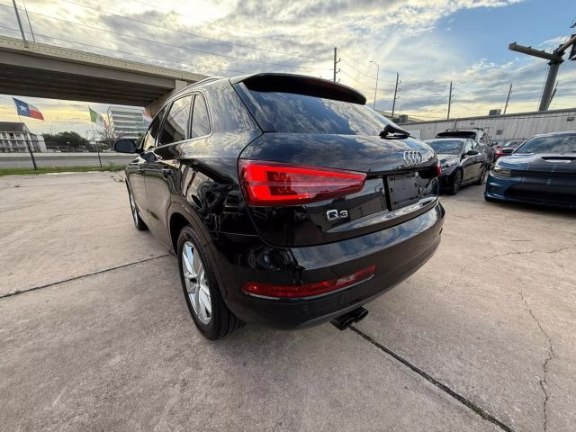 2016 Audi Q3 - Image 12
