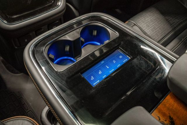 2024 Lincoln Navigator Black Label Sport Utility 4d - - Image 33