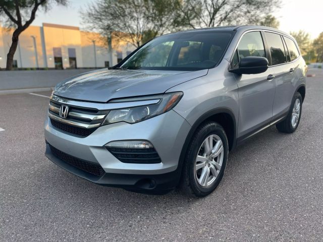 2016 Honda Pilot - Image 2