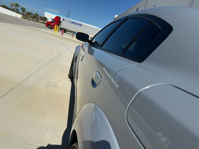 2021 Dodge Charger - Image 28