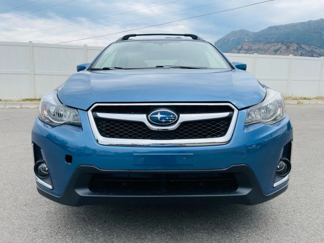 2017 Subaru Crosstrek - Image 3