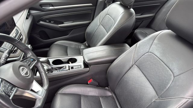 2023 Nissan Altima - Image 36