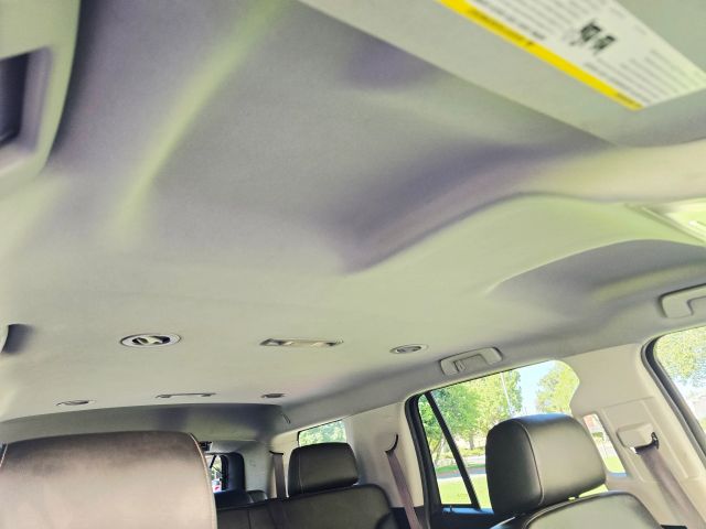 2017 Chevrolet Tahoe - Image 28