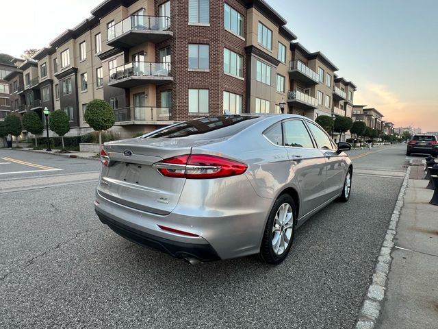 2020 Ford Fusion Se Sedan 4d - Image 5