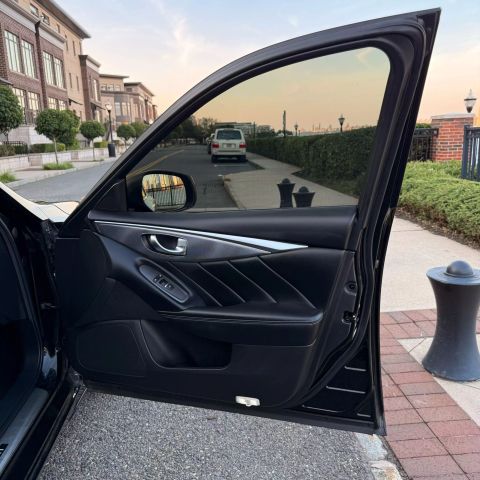 2016 Infiniti Q50 3.0t Premium Sedan 4d - Image 26