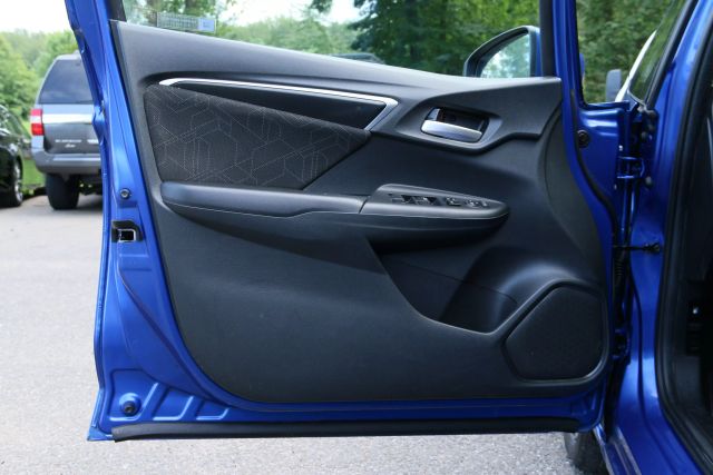 2017 Honda Fit - Image 9