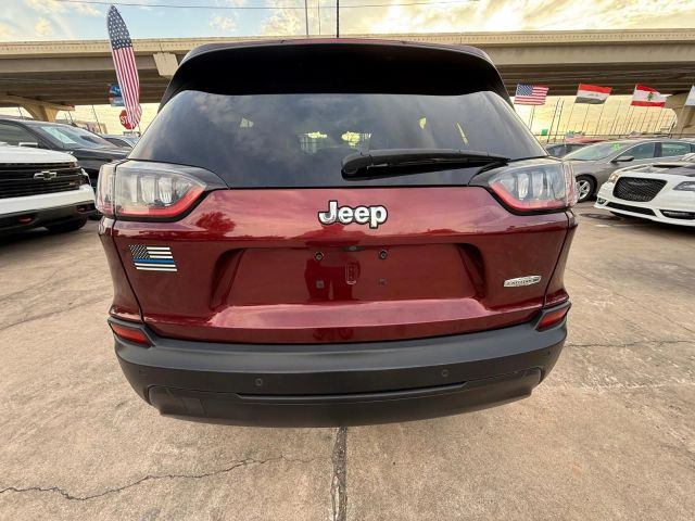 2021 Jeep Cherokee - Image 13