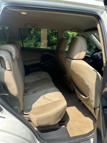 2010 Toyota Rav4 Sport Utility 4d - Image 15