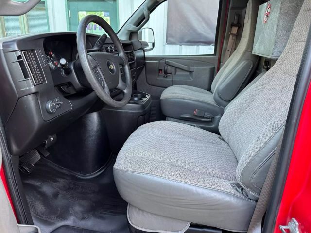 2017 Chevrolet Express 2500 Cargo - Image 11