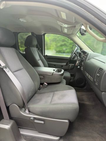 2013 Chevrolet Silverado 2500 Hd Extended Cab Lt Pickup 4d 6 1/2 Ft - Image 11