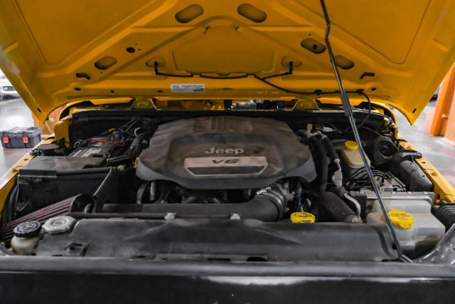 2015 Jeep Wrangler Sport Suv 2d - Image 32