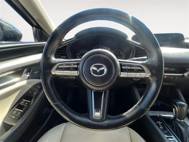 2021 Mazda Mazda3 - Image 12