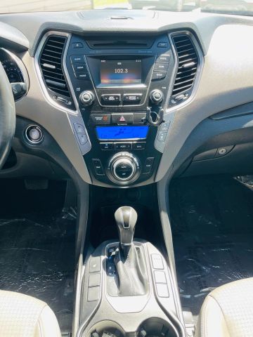 2014 Hyundai Santa Fe - Image 34