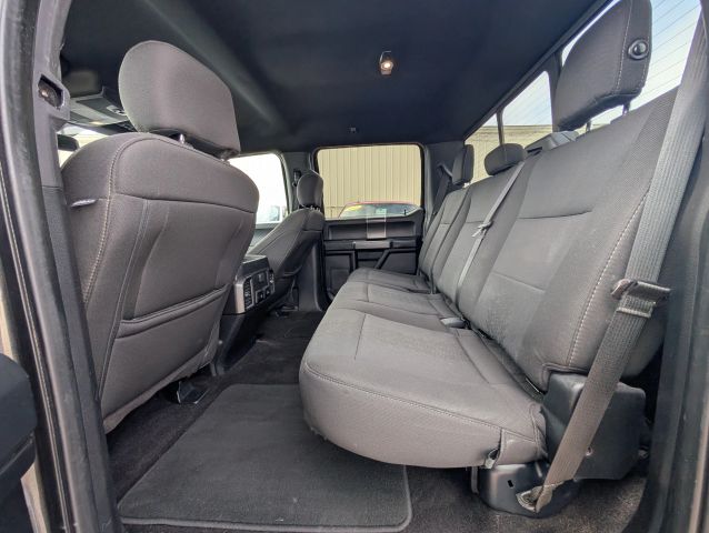 2019 Ford F150 Supercrew Cab Xlt Pickup 4d 5 1/2 Ft - Image 20