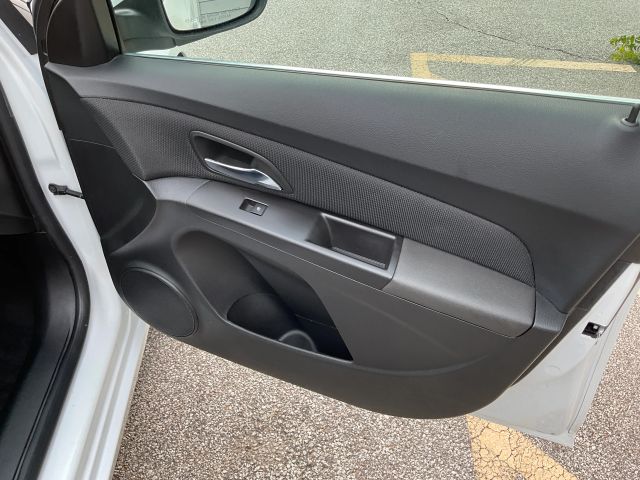 2014 CHEVROLET CRUZE SEDAN WHITE AUTOMATIC - Interstate Auto Sales
