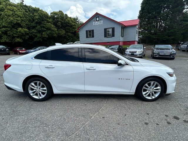 2018 Chevrolet Malibu - Image 14