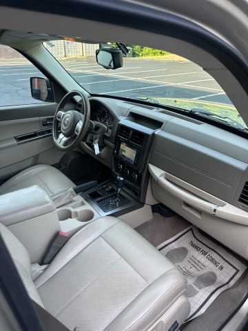 2011 Jeep Liberty Limited Edition Sport Utility 4d - Image 12