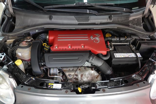 2012 Fiat 500 - Image 13