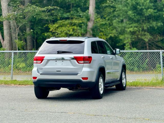 2012 Jeep Grand Cherokee Laredo Sport Utility 4d - Image 5
