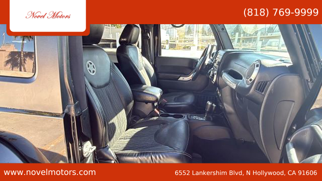 2015 Jeep Wrangler - Image 14