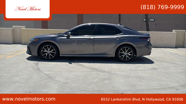 2021 Toyota Camry Hybrid - Image 4