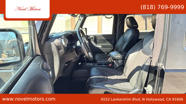 2015 Jeep Wrangler - Image 9
