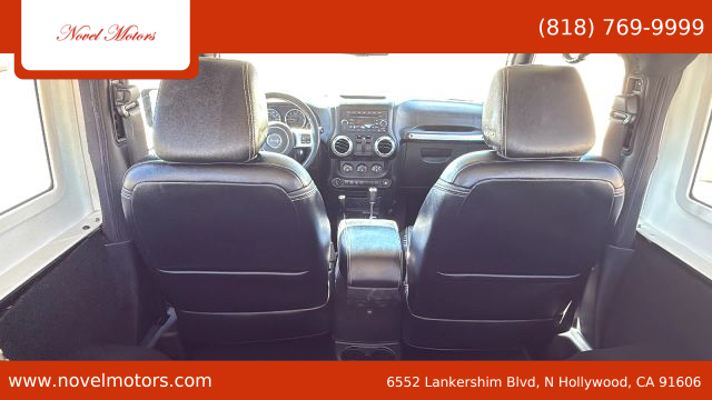2015 Jeep Wrangler - Image 16