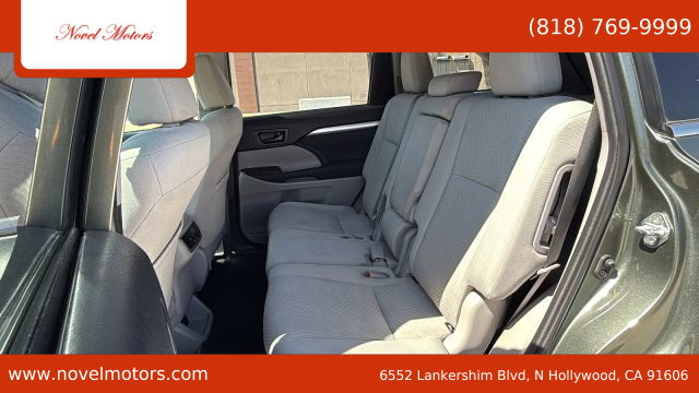 2019 Toyota Highlander - Image 14