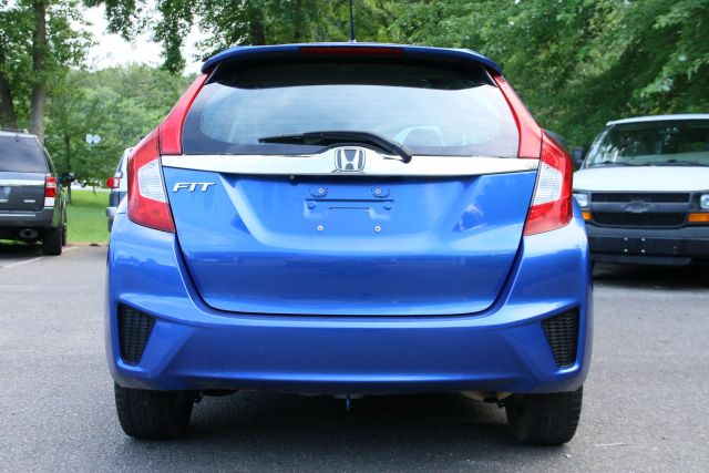 2017 Honda Fit - Image 6