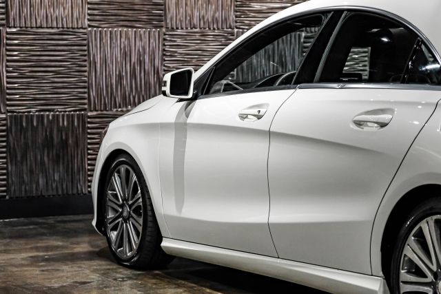 2017 Mercedes-benz Cla Cla 250 4matic Coupe 4d - Image 13