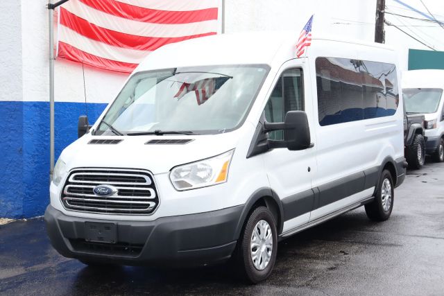 2016 Ford Transit 350 Wagon - Image 7