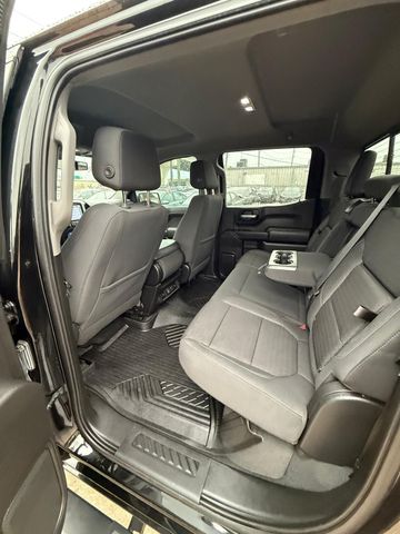 2021 Chevrolet Silverado 1500 Crew Cab - Image 17