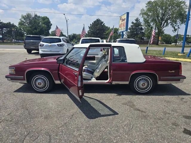 1988 Cadillac Deville - Image 7