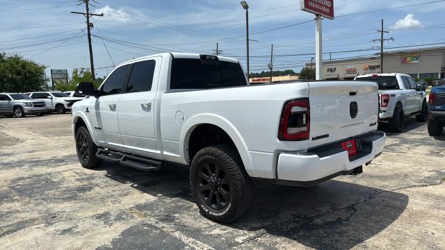 2022 Ram 2500 Crew Cab - Image 20