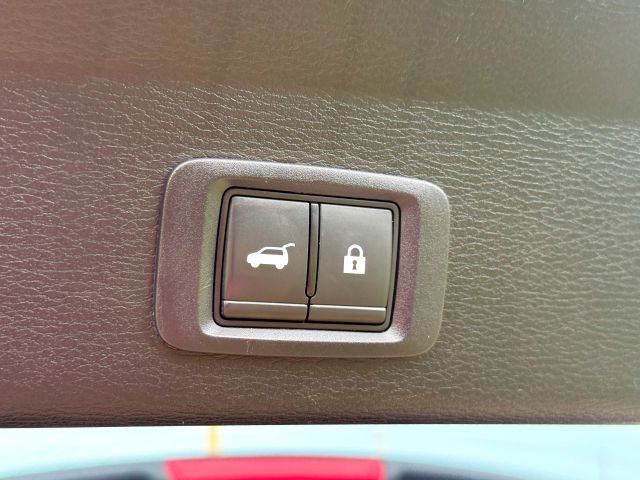 2023 Mitsubishi Outlander - Image 32
