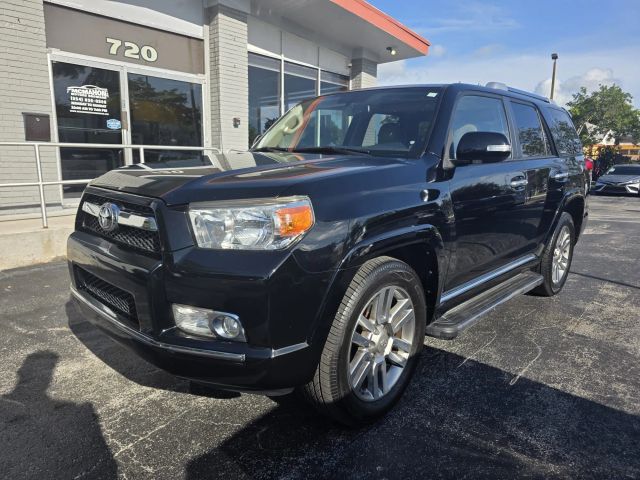 2013 Toyota 4runner - Image 1