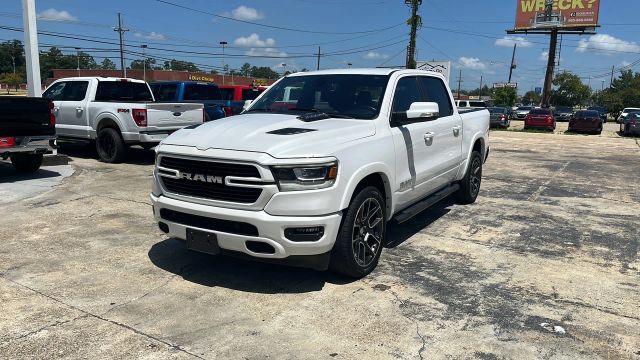 2019 Ram 1500 Crew Cab - Image 8