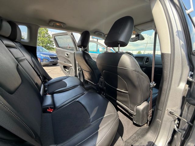 2019 Jeep Compass - Image 12