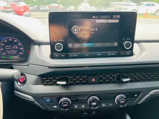 2023 Honda Accord - Image 27