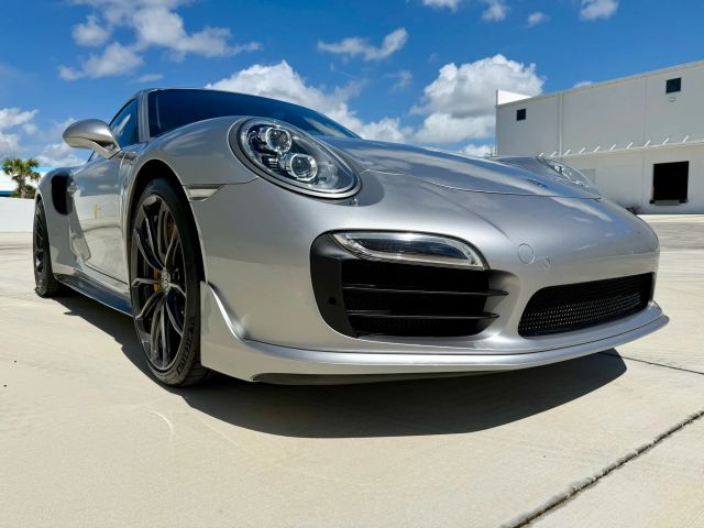 2014 Porsche 911 - Image 2