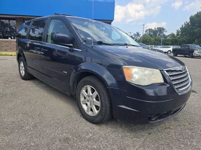 2008 Chrysler Town & Country - Image 1